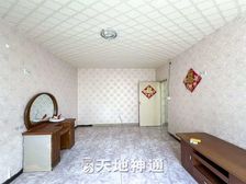 天地神通 滨湖小区 中层 两居室 诚售 邻近万米公园