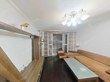 近DT,环境好,非顶楼,视野好