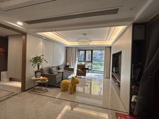 海尔产城创翡翠东方4室2厅2卫南朝向428.0万元/套出售