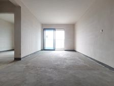 南岸区 龙湖康田麓宸四期 三房 96万