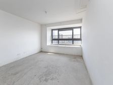 美的国宾府 3室2厅 毛坯