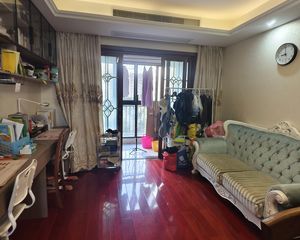 保亿风景御园3室2厅1卫南朝向170.0万元/套出售