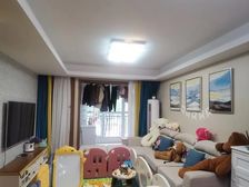 格兰郡庭3室2厅2卫南北朝向230.0万元/套出售