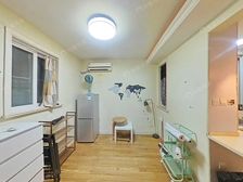 1999年小区两房,视野采光充足,有钥匙,近期必卖