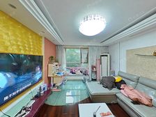 一梯两户电梯房 南北通透 环境好配套成熟 近地铁