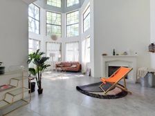 大中庭旁,间距宽,绿化高,私密性好,满五,诚售,欢迎实地看房