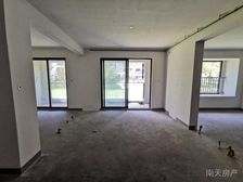 宝辉尚城北区4室2厅2卫南朝向231.0万元/套出售