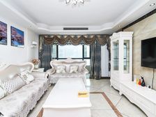 南北通透 泉舜财富中心 3室2厅 精装修