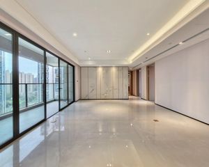 华润置地悦玺 4室1厅 西南 东北