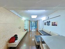 一楼带花园,户型好,可该三房,南北通透,近金桥国际,建平未用