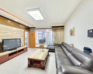 比华利国际城一期 3室2厅 西北