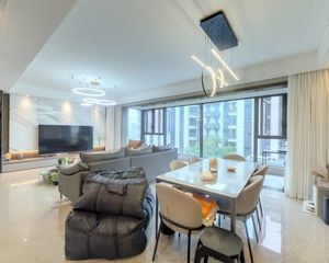 首开龙湖景粼玖序二期 4室1厅 南