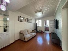 地.铁口金丰小区,两房朝南,采光好,配套完善,随时可看