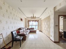 首付几万 月供1000多 龙洲湾 康利尔风花树 85平44万