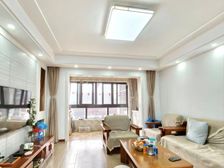 新外滩1号3室2厅1卫南朝向278.0万元/套出售