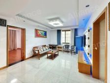 逸嘉新园,三室精装,近恒一广场,地铁站交通方便。