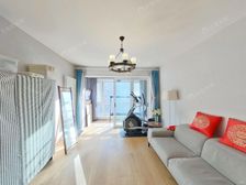 国贸后花园,全南向两居室,带明卫,采光充足