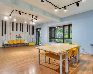 翡翠城四期 5室2厅 东