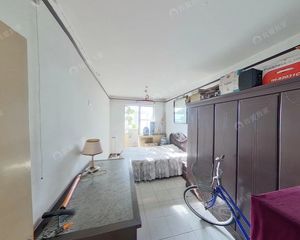 二环里,广渠门内,新上田字格三居,南北双通透户型,电梯