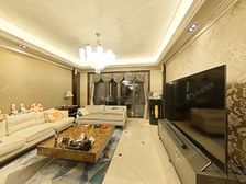 星河湾二期品质三房,附带露台,业主诚心卖出!