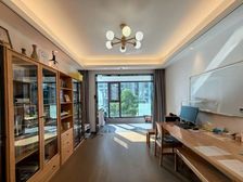 保利湖光印3室2厅2卫南朝向350.0万元/套出售