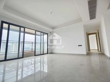 南宁美的悦江府 4房2厅200万