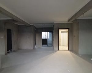 雅上云境3室2厅2卫南朝向160.0万元/套出售