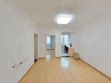 9号线台儿庄旁遛弯到,中间楼层,试问60㎡两厅还有谁?