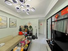 新上全明精装三房!位置安静!拎包入住!采光好!诚意出售!