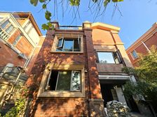 浦东世纪公园南向别墅 四室两厅满五简装