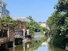 东湖观邸独栋别墅(两套双拼打通):面河第壹排,大花园,风氺好