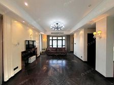 虹桥私房急售!虹桥高尔夫别墅精装修南北274平