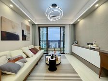 大学城地铁站 富力城瀚湖A区 精装修三房拎包入住