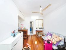 14号轻轨口,一梯两户 正规一房一厅 厅带窗户 采光好