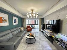 本月嫩笋!省大笔装修费!全明两卫,电梯中区,南北通透,急售中