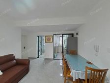 户型朝南2003年小区 户型好,龙阳路CBD