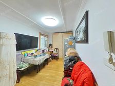 新上全明大三房,户型方正!诚意出售。