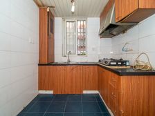 梅六小区1室1厅1卫1阳台南1/6层