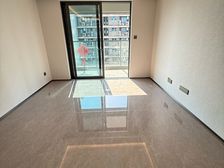 璀璨天鑫里3室2厅2卫南朝向226.0万元/套出售