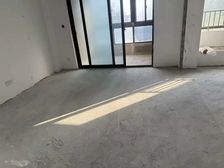 邱隘 满二 近地铁 双卫生间 车位充足 出行方便 刚需小三居