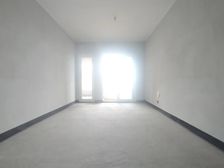 南岸区 融创江南融府高层 三房 69万