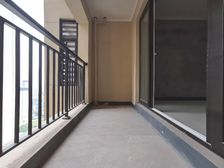 南岸区 融创江南融府高层 四房 107万