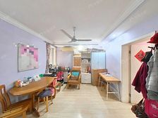 新上花园位置,前方无遮挡河景,南北通透,送花园