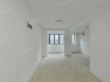 中环内,南北两房,底楼,采光无忧,看房方便。