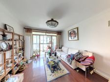 白金4楼,户型方正,南北通2房,业主诚心卖,采光好,欢迎品鉴