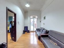 万达广场旁,经典联排,精装修,大花园,位置好,户型大气,诚售