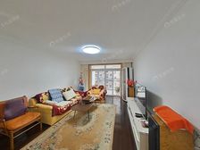 小区中间,视野很好,南北通透,全明户型,有车位