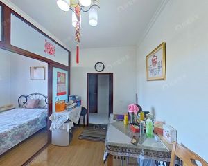 崇文门东大街南北三居室大窗户双阳台诚心出售