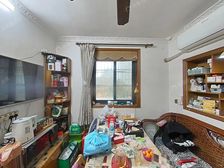 15号梅岭北路100米+中间楼层+全明户型+诚意出售