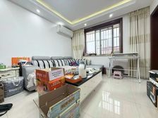 新华小区 少有三室一厅南北房间,满5年全明户型,价可大刀